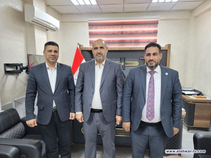 المعاون الفني لمحافظ ذي قار يستقبل رئيس الفرع لنقابة المهندسين  .